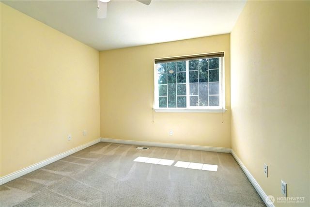 22126 102nd Place SE, Kent, WA 98031