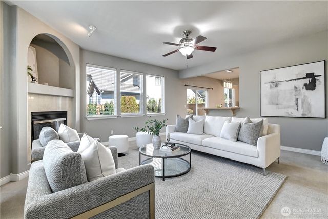 22126 102nd Place SE, Kent, WA 98031