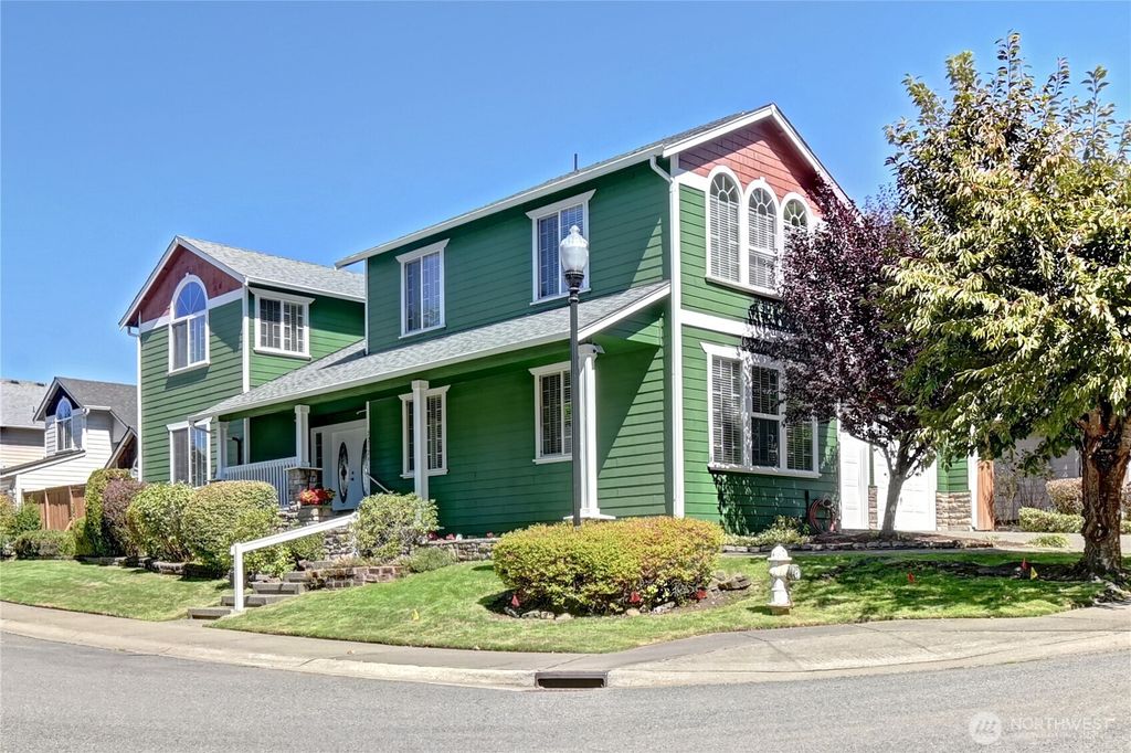 22126 102nd Place SE, Kent, WA 98031