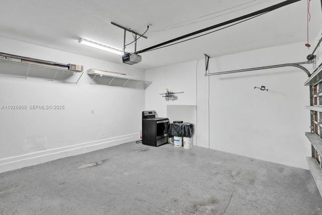 7257 NW 113th CT, Doral, FL 33178