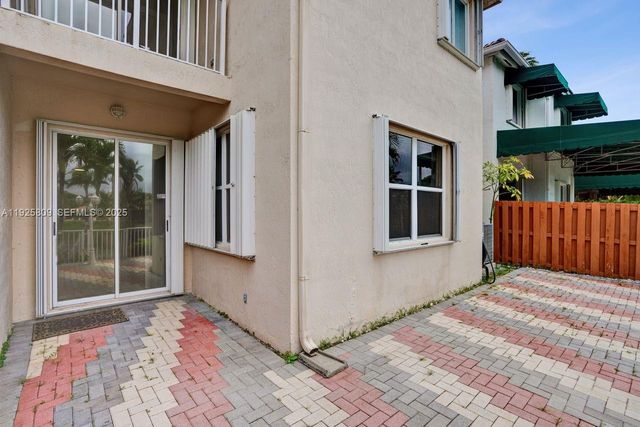 7257 NW 113th CT, Doral, FL 33178