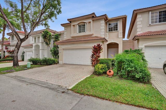 7257 NW 113th CT, Doral, FL 33178