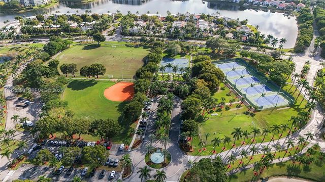 7257 NW 113th CT, Doral, FL 33178