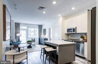 525 N CHRISTOPHER COLUMBUS BLVD #1518, Philadelphia, PA 19123