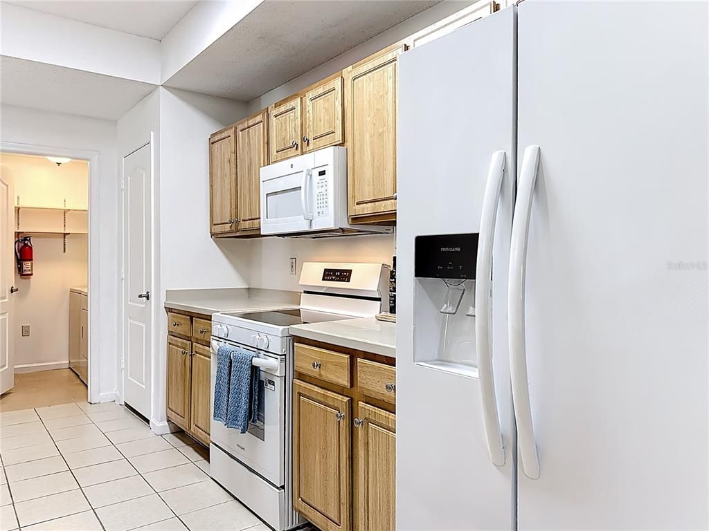 Image 19 of property listing at 12107 POPPY FIELD LANE 109, Orlando, FL 32837