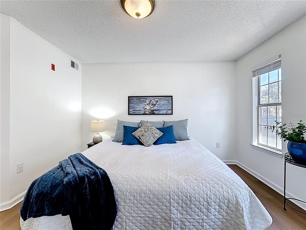 Image 21 of property listing at 12107 POPPY FIELD LANE 109, Orlando, FL 32837