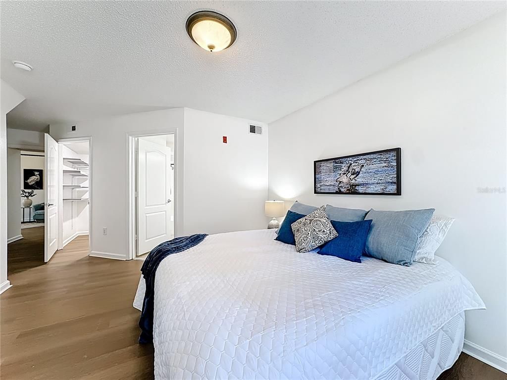 Image 22 of property listing at 12107 POPPY FIELD LANE 109, Orlando, FL 32837