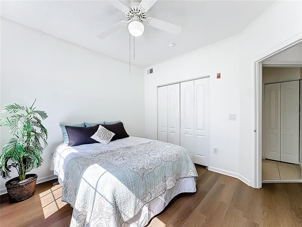 Image 27 of property listing at 12107 POPPY FIELD LANE 109, Orlando, FL 32837