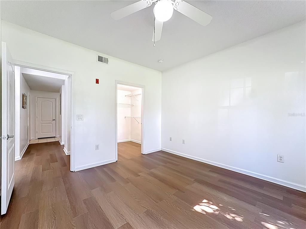 Image 32 of property listing at 12107 POPPY FIELD LANE 109, Orlando, FL 32837