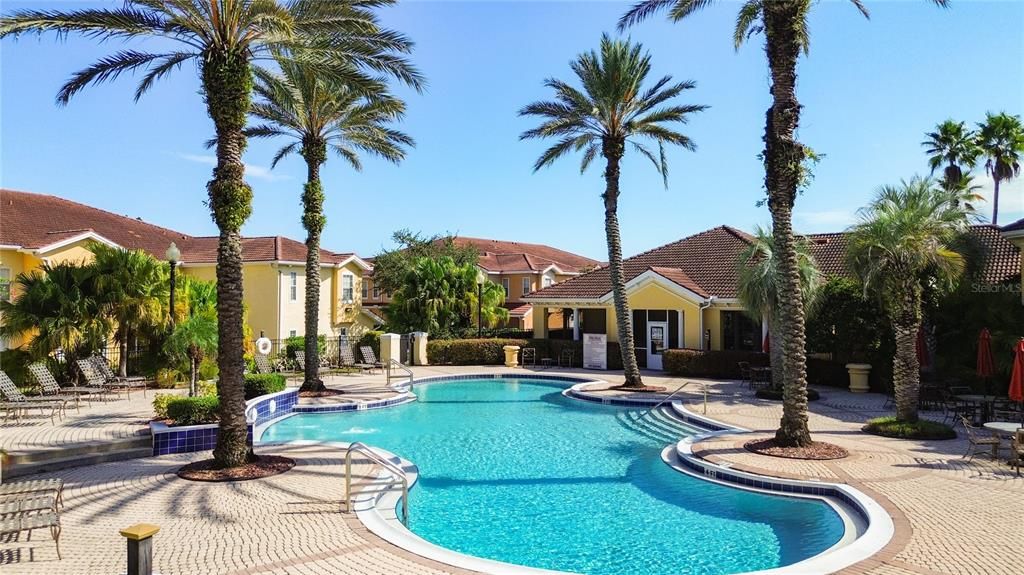 Image 38 of property listing at 12107 POPPY FIELD LANE 109, Orlando, FL 32837