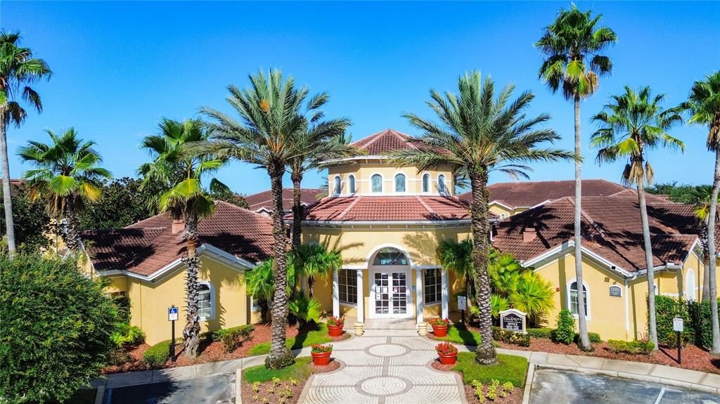 Image 4 of property listing at 12107 POPPY FIELD LANE 109, Orlando, FL 32837