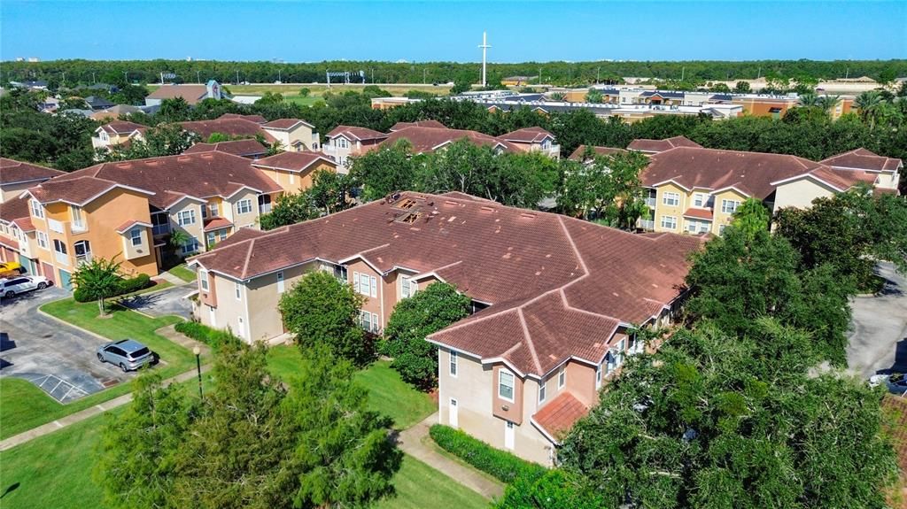 Image 47 of property listing at 12107 POPPY FIELD LANE 109, Orlando, FL 32837