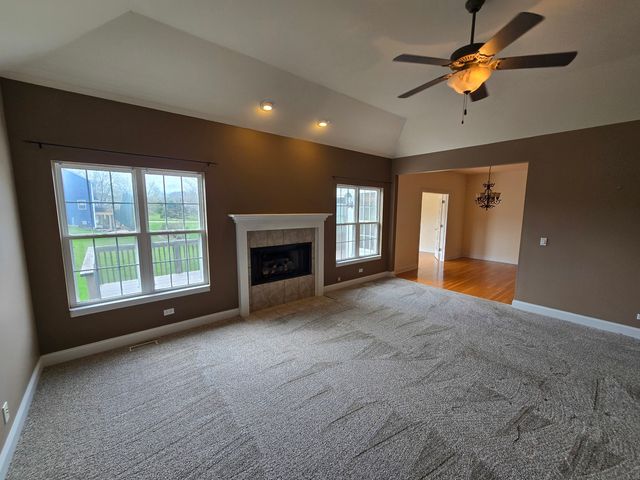 3703 SCHUETTE Drive, Wonder Lake, IL 60097