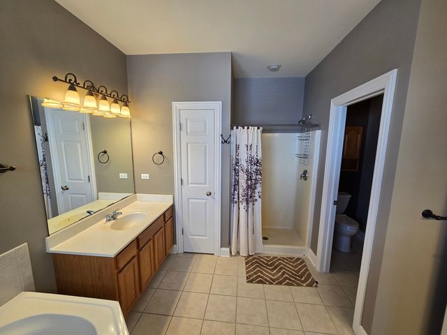 3703 SCHUETTE Drive, Wonder Lake, IL 60097