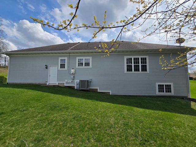 3703 SCHUETTE Drive, Wonder Lake, IL 60097