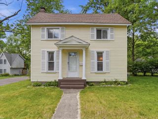 328 S 3rd Street, Brighton, MI 48116