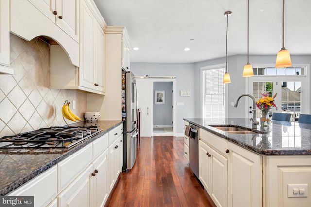 3702 LISETER GARDENS, Newtown Square, PA 19073
