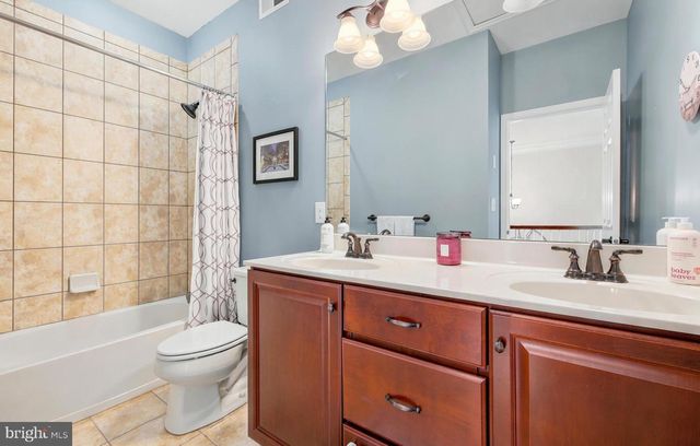 3702 LISETER GARDENS, Newtown Square, PA 19073