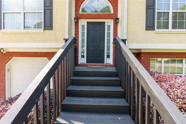 5502 Sweetsprings Drive SW, Powder Springs, GA 30127