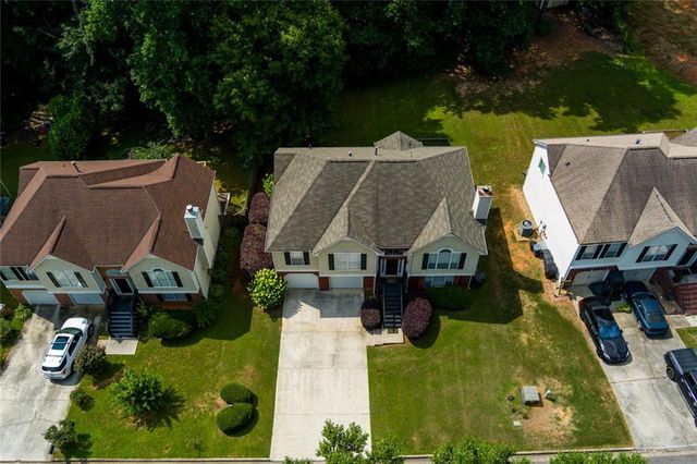 5502 Sweetsprings Drive SW, Powder Springs, GA 30127