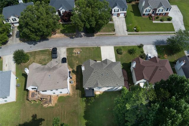 5502 Sweetsprings Drive SW, Powder Springs, GA 30127