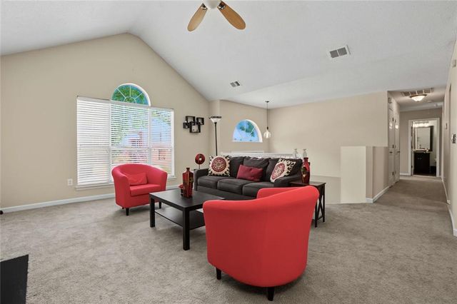 5502 Sweetsprings Drive SW, Powder Springs, GA 30127