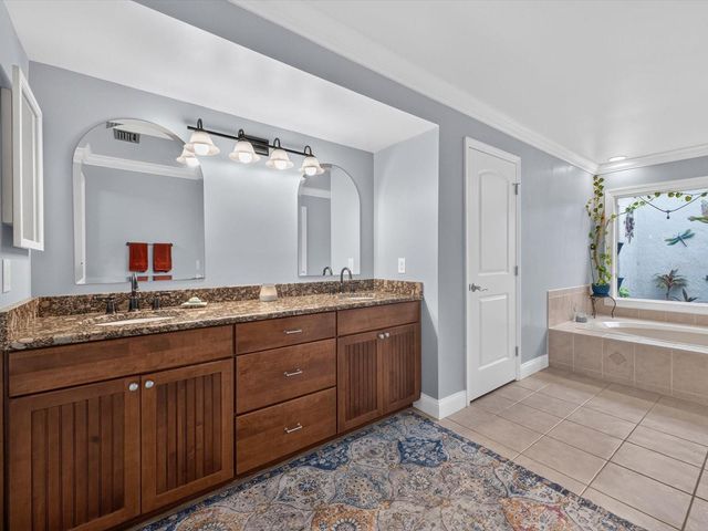 992 SLEEPING ROCK COURT, Winter Springs, FL 32708