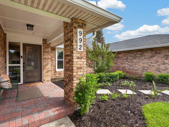 992 SLEEPING ROCK COURT, Winter Springs, FL 32708