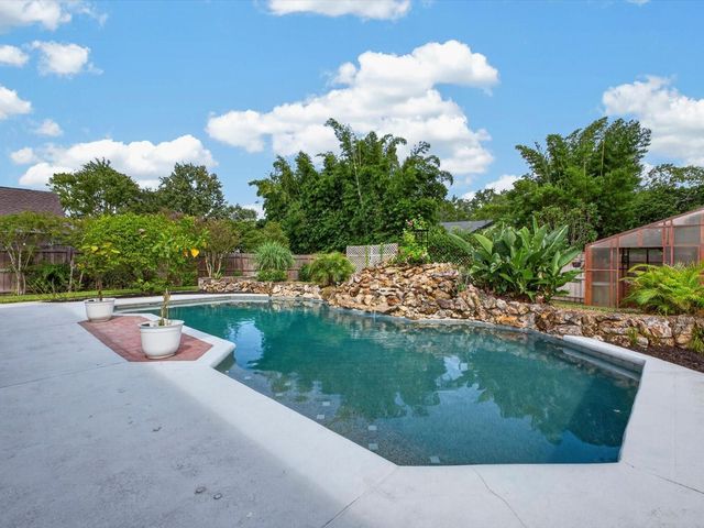 992 SLEEPING ROCK COURT, Winter Springs, FL 32708