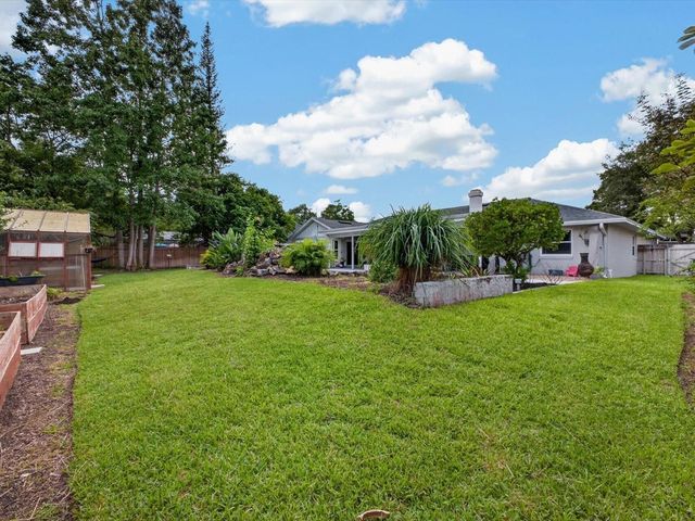 992 SLEEPING ROCK COURT, Winter Springs, FL 32708