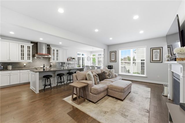 1502 Orion Rd, South Fayette, PA 15017
