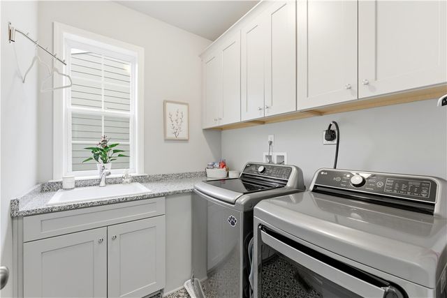 1502 Orion Rd, South Fayette, PA 15017