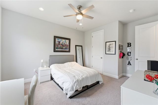 1502 Orion Rd, South Fayette, PA 15017