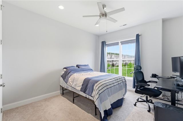 1502 Orion Rd, South Fayette, PA 15017