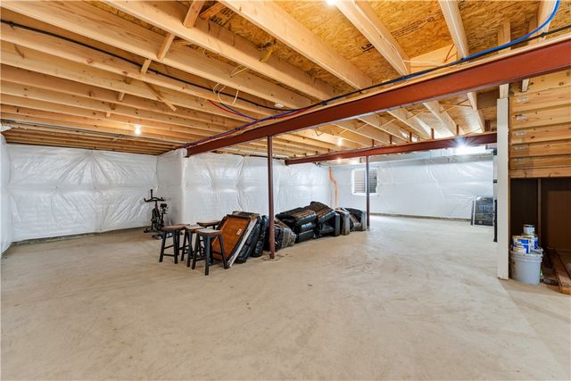 1502 Orion Rd, South Fayette, PA 15017