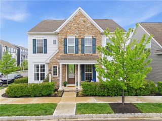 1502 Orion Rd, South Fayette, PA 15017