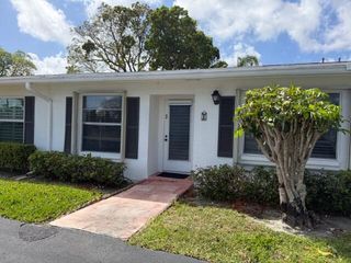 5140 Poppy Place B, Delray Beach, FL 33484