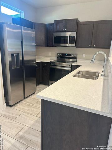 8503 Via Verona Unit 104, San Antonio, TX 78227