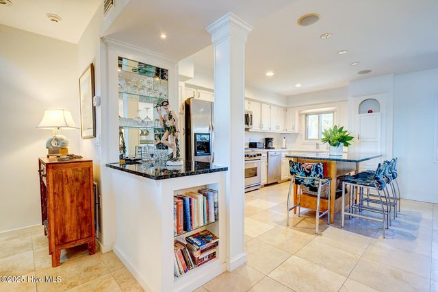 342 Causeway Drive 9, Wrightsville Beach, NC 28480