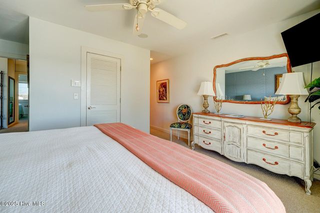 342 Causeway Drive 9, Wrightsville Beach, NC 28480