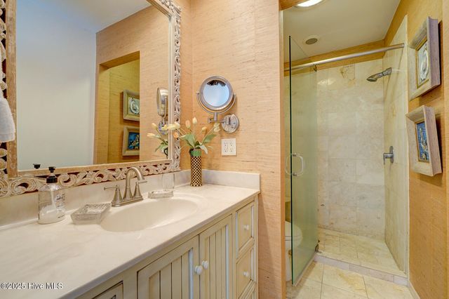 342 Causeway Drive 9, Wrightsville Beach, NC 28480