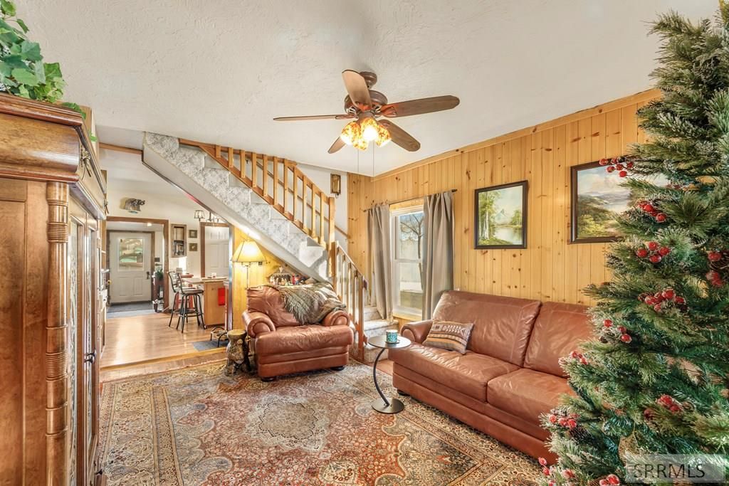 Image 7 of property listing at 232 N Spruce Street, Parker, ID 83438