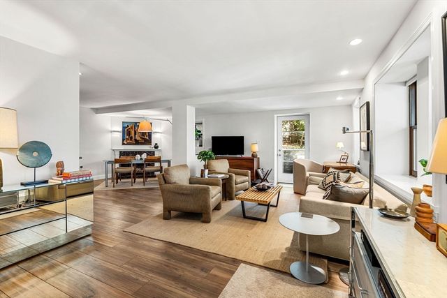 101 Summit E, Brookline, MA 02446