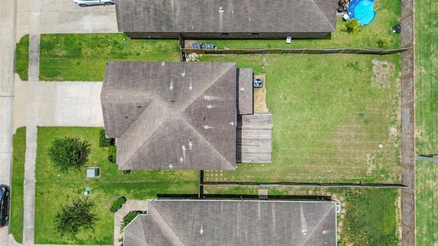 2921 Seacrest Lane, La Marque, TX 77568