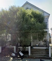 28 Thurston Avenue 2, Newport, RI 02840