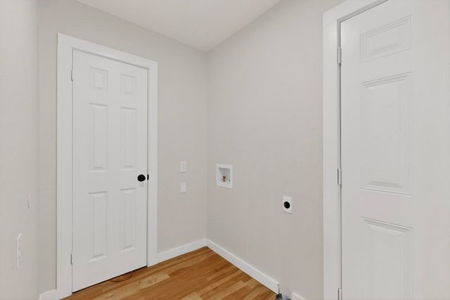 712 W Five Mile Parkway, Dallas, TX 75224