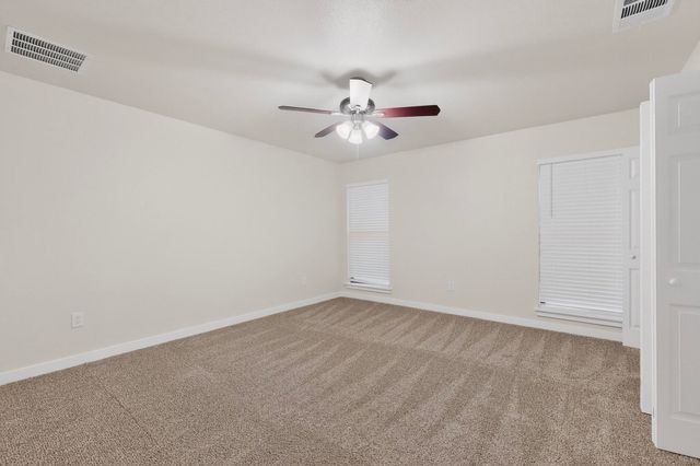 712 W Five Mile Parkway, Dallas, TX 75224