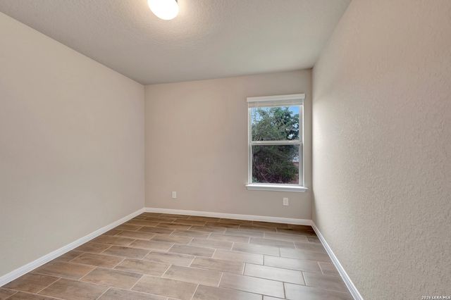 117 Greeley Drive, Floresville, TX 78114