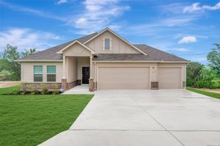 117 Greeley Drive, Floresville, TX 78114