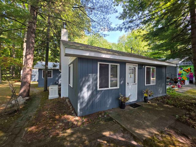 8084 Campbell Avenue, Plainfield Twp, MI 48739